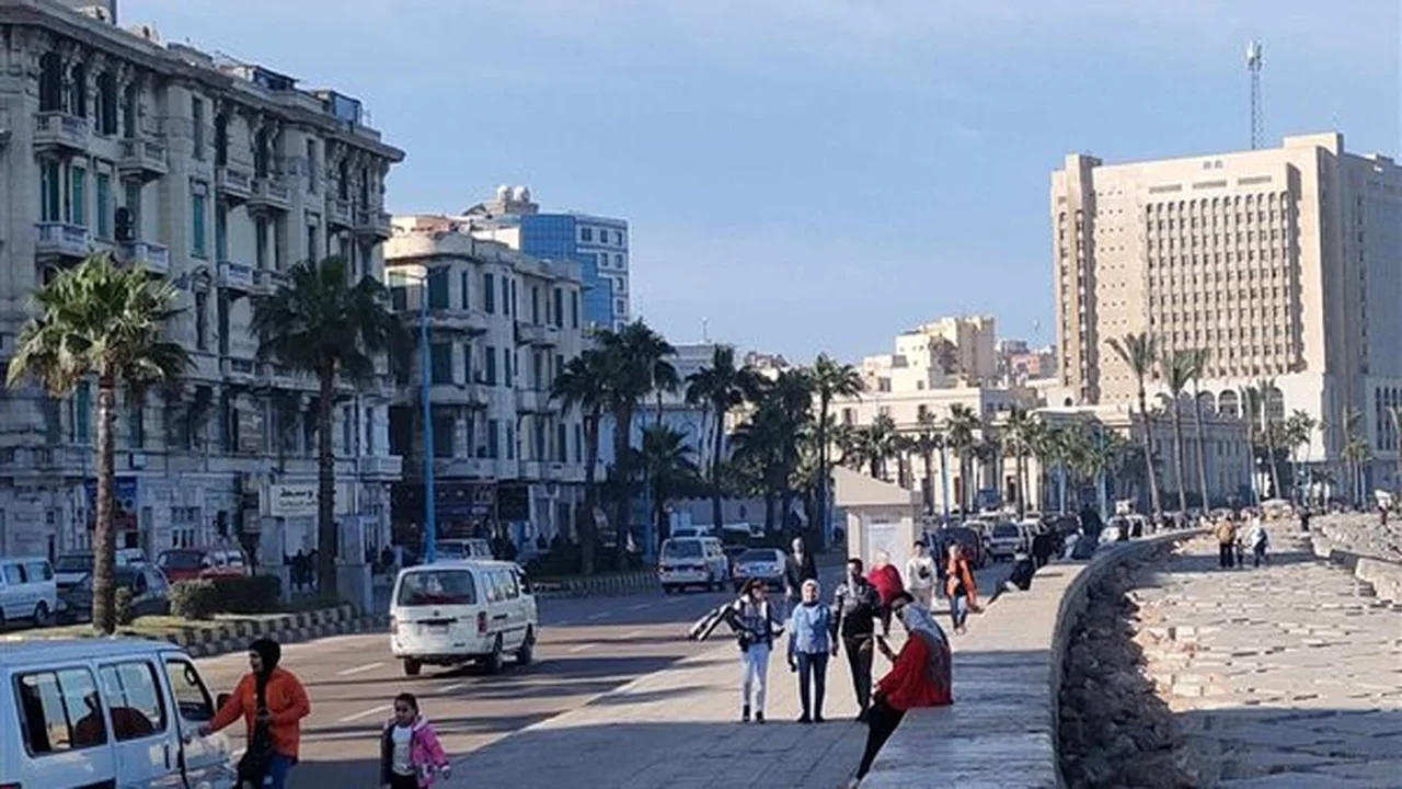 أمطار خفيفة وارتفاع الرطوبة في 3 مدن غدًا الأحد